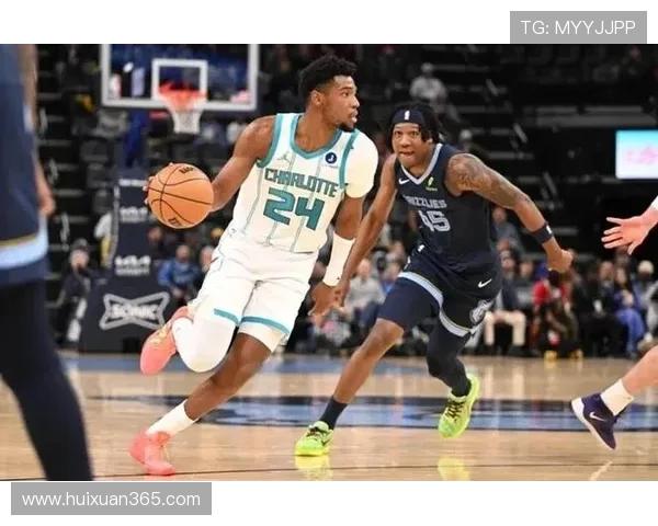 NBA黄蜂与鹈鹕精彩对决全场回放分析与精彩瞬间回顾 NBA黄蜂与鹈鹕精彩对决全场回放分析与精彩瞬间回顾