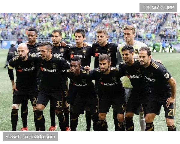 休士顿迪纳摩迎战洛杉矶FC争夺美职联季后赛资格的关键对决